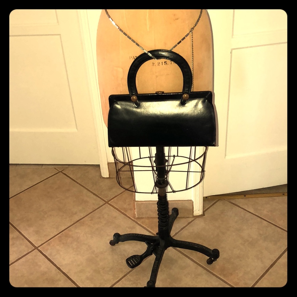 Vintage Classic Black Handbag